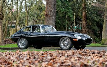  Voir d&eacute;tails -Jaguar E-Type E 4.2L S�rie 1 Coup� 1966 Boite 5 &agrave; Nanterre (92)