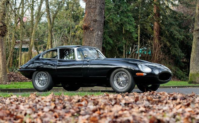 Jaguar E-Type E 4.2L S�rie 1 Coup� 1966 Boite 5 Noir de 1966