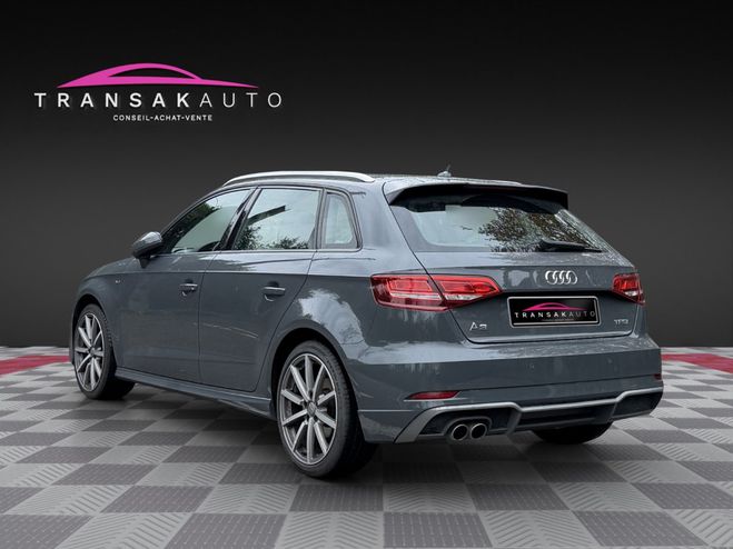 Audi A3 Sportback 1.5 TFSI CoD 150 S tronic 7 S  Gris de 2018