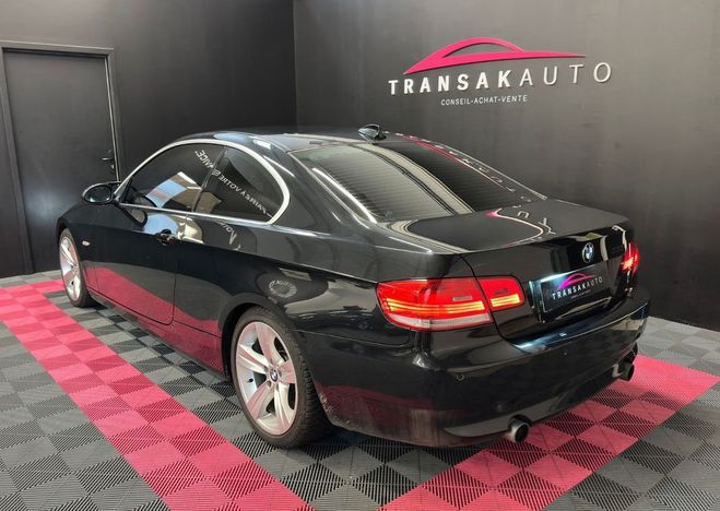 BMW Serie 3 COUPE E92 335i 306ch Sport ORIGINE FRANC Noir de 2007