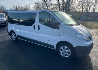  Voir d&eacute;tails -Renault Trafic 2 Passenger L2H1 8 places Clim Bluetooth &agrave; Geispolsheim (67)