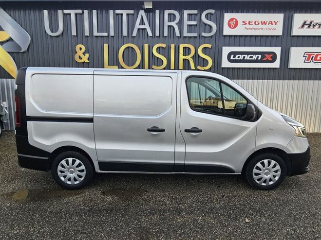 Renault Trafic III FG L1H1 1200 2.0 DCI 120CH GRAND CON Gris C de 2020