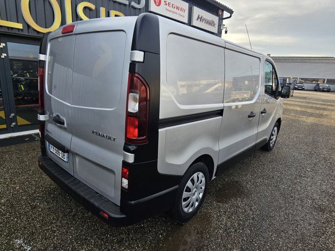 Renault Trafic III FG L1H1 1200 2.0 DCI 120CH GRAND CON Gris C de 2020