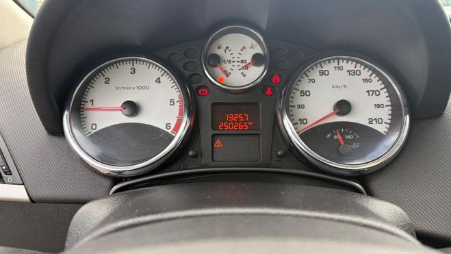 Peugeot 207 (2) SW 1.6 HDI 90 OUTDOOR 2 Noir de 2008