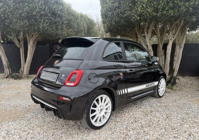 Abarth 500 1.4 TURBO T-JET 180CH 595 ESSEESSE Noir de 2021