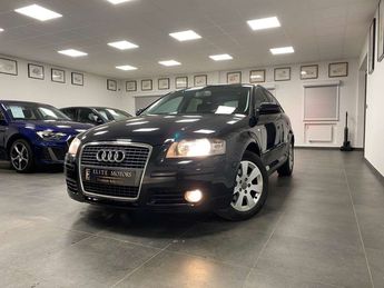  Voir d&eacute;tails -Audi A3 Sportback 1.9 TDi Ambition 1erMAIN- FULL &agrave; Sambreville (50)