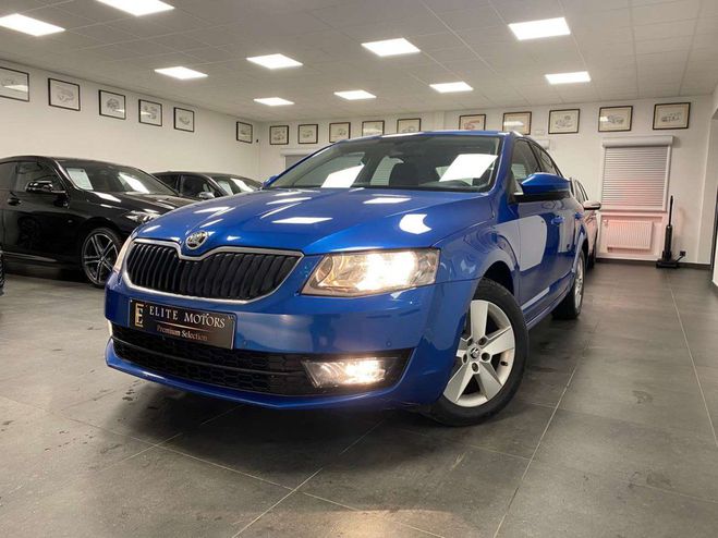 Skoda Octavia 1.2 TSI Active DSG 1erMAIN -FULL OPTION Bleu M�tallis� de 