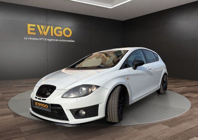 Seat Leon cupra r 2.0 tsi 265 bvm6 si�ges baquets  Blanc de 2011