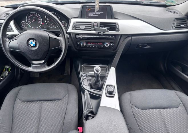 BMW Serie 3 316i 136ch lounge radar de recul Noir de 2013
