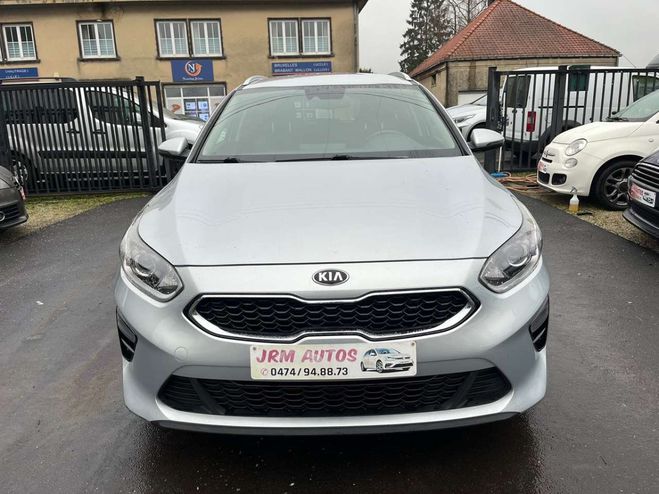 Kia Ceed d SW Ceed / 1.6 CRDi More Automatique 1e Gris M�tallis� de 