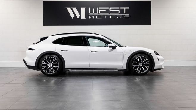 Porsche Taycan 4 Cross Turismo 476 Jantes Turbo S Toit  Blanc de 2021