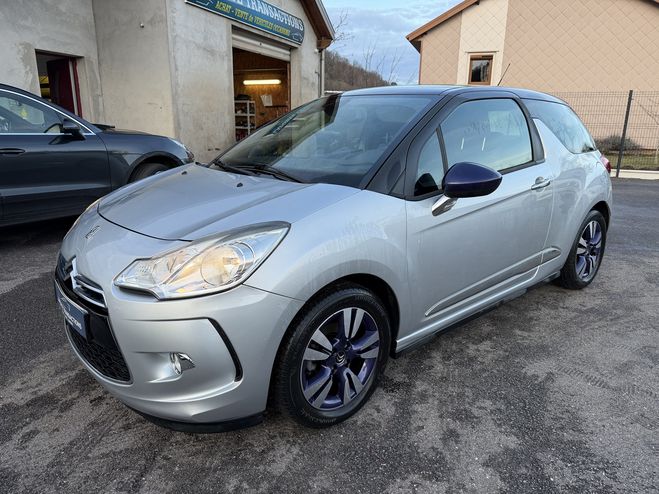 Cliquer pour voir la photo suivante Citroen DS3 VTI 82CH BE CHIC GRIS de 2014