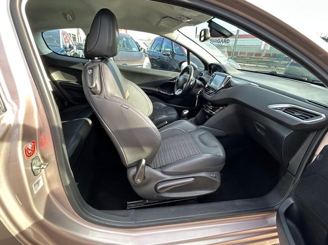 Peugeot 208 (2) 1.6 THP 165 S&S GT LINE 5P 2 Rose de 2018