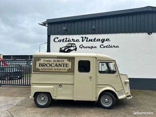 Citroen HY Le mythique de Louis la brocante Beige de 1976