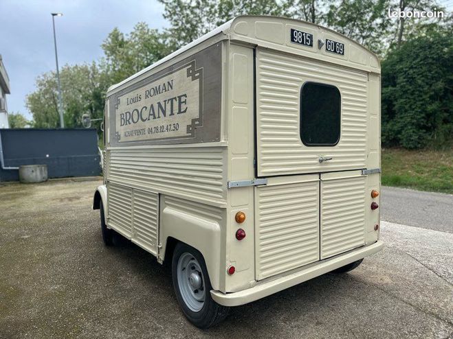 Citroen HY Le mythique de Louis la brocante Beige de 1976