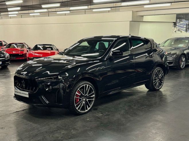 Cliquer pour voir la photo suivante Maserati Levante (2) 3.8 V8 580 TROFEO 4WD AUTO Nero Ribelle de 2020