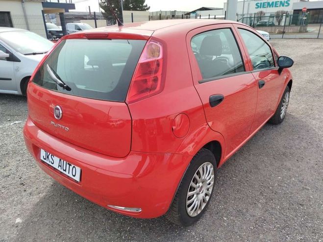 Fiat Punto (199) 5 portes 1.2 i 69 cv Rouge de 2016