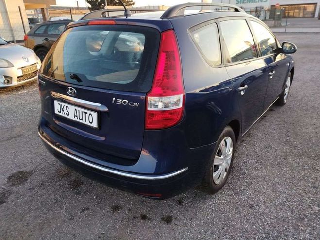 Hyundai I30 I CW Phase 2 1.4 16V 109 Bleu de 2009