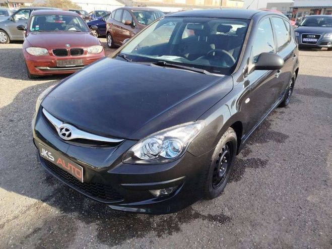 Cliquer pour voir la photo suivante Hyundai I30 Hyunday 1.4 105 cv 1ere main Noir de 2012