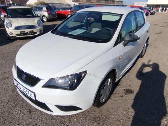Seat Ibiza Phase 2 5 Portes 1.2 70 CV Blanc de 2015