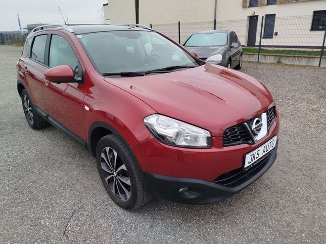 Nissan Qashqai +2 Qashqai 2 I Phase 2 1.6 dCi 16V DPF 4WD  Rouge de 2012