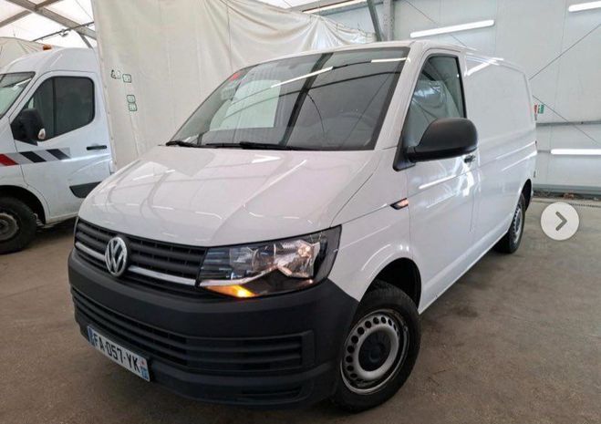 Volkswagen Transporter EN ARRIVAGE VW T6 ESSENCE 2,0 TSI 150ch Blanc de 2018