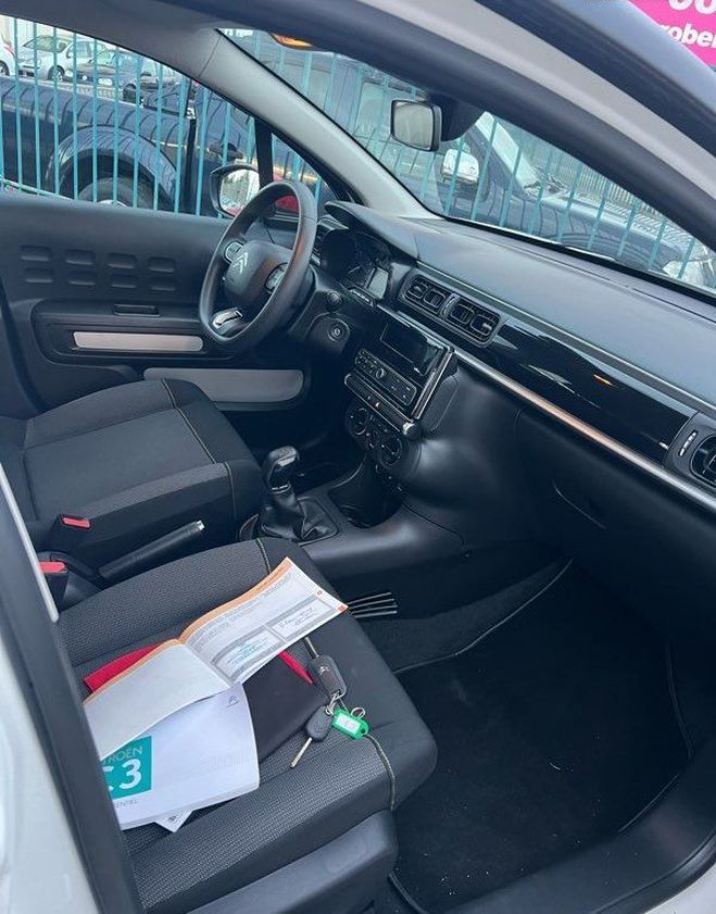 Citroen C3 1.2 lll 82 CV Blanc de 2017