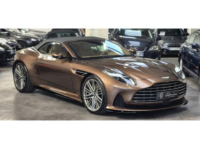 Aston martin DB12 VOLANTE V8 4.0 Biturbo 680 / PRIX HORS T MARRON de 2024
