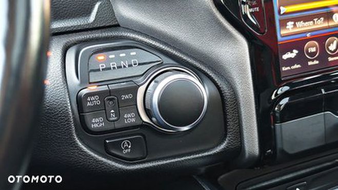 Dodge Ram red sport night 12p 5.7l 4x4 tout compri Noir de 2019