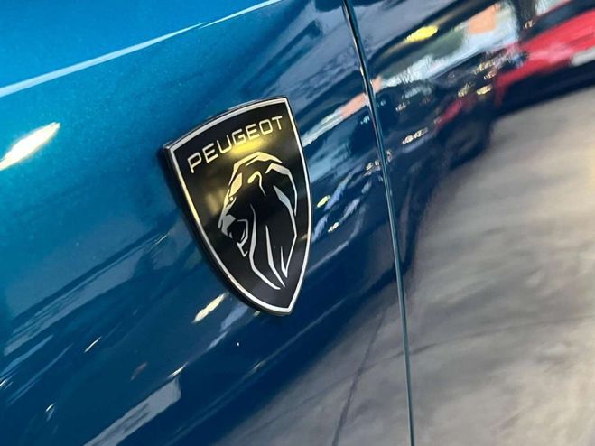 Peugeot 3008 1.2l hybrid 136 ch gt e-dcs6 1 �re main Bleu de 2024