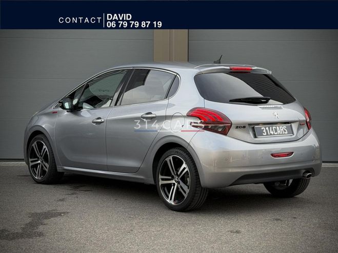 Peugeot 208 GT Line 1.2 110 cv - Courroie neuve GRIS CLAIR de 2019
