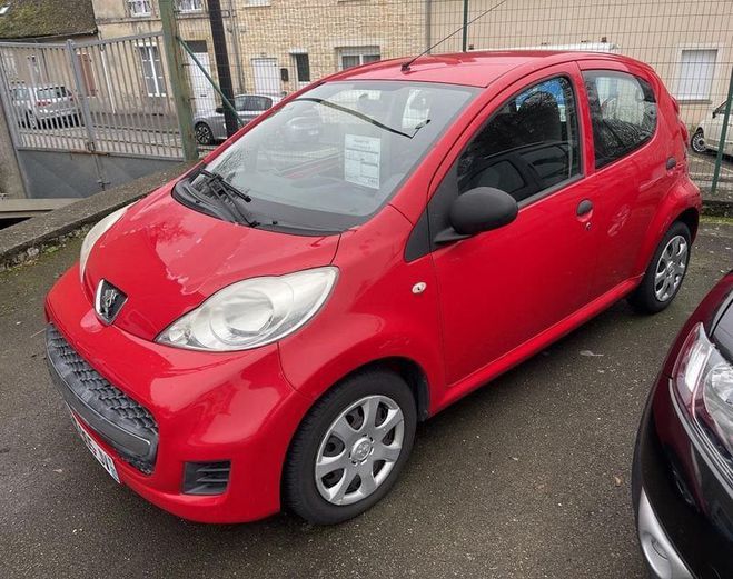 Peugeot 107 1.0 12V URBAN 5P  de 2010