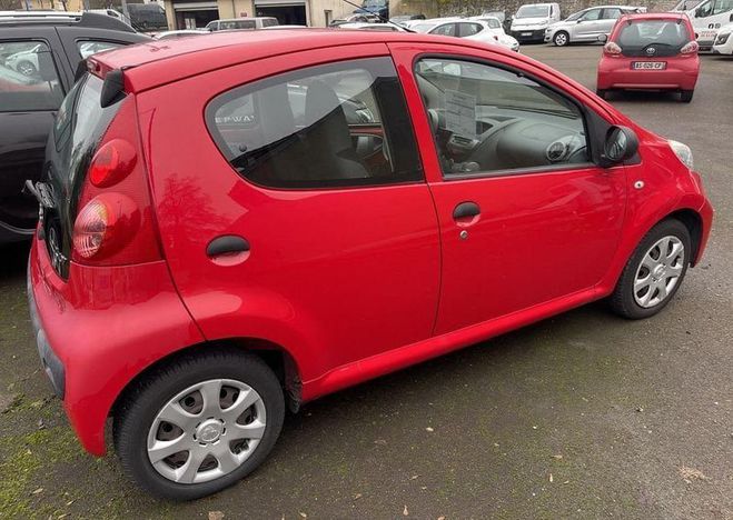 Peugeot 107 1.0 12V URBAN 5P  de 2010