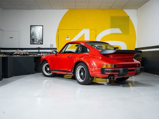 Porsche 911 930 Turbo Rouge Indien de 1987
