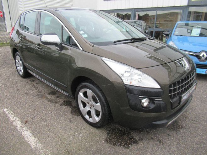 Peugeot 3008 2.0 HDi 16V 150ch en l etat Marron de 2010