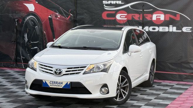 Toyota Avensis SW 124 D-4D SKYVIEW LIMITED EDITION Blanc de 2013
