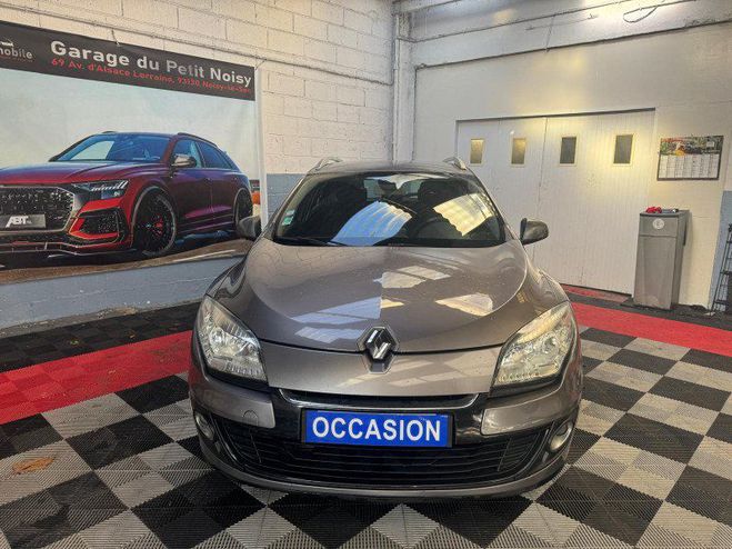 Renault Megane III ESTATE 1.5 DCI 90CH FAP TOMTOM LIVE  Gris C de 2012