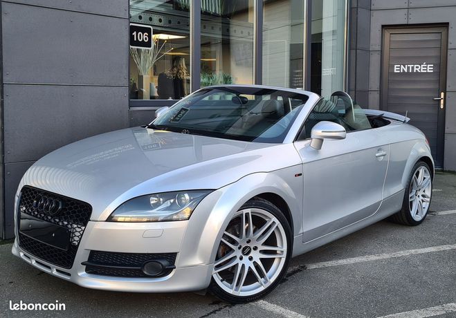 Audi TT Cabriolet S-line 200cv Gris de 2008