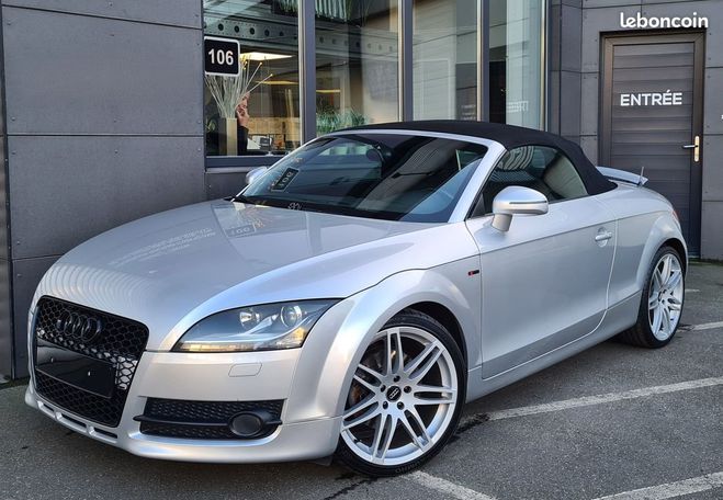 Audi TT Cabriolet S-line 200cv Gris de 2008