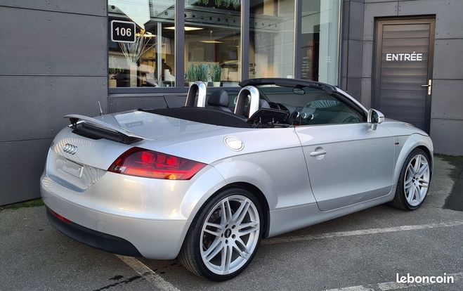 Audi TT Cabriolet S-line 200cv Gris de 2008
