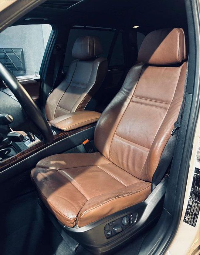 BMW X5 (e70) (2) xdrive50ia 407 limited sport e Blanc de 2011