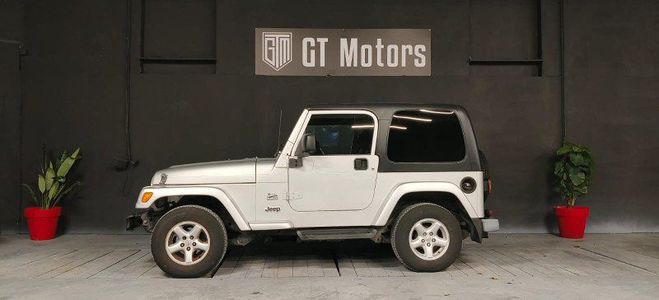Jeep Wrangler 4.0 SAHARA BA Gris C de 2006