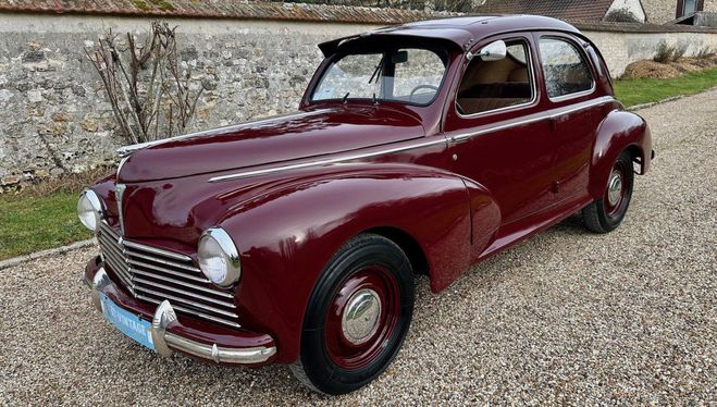Peugeot 203 a berline 1951 Algue Brune de 1951