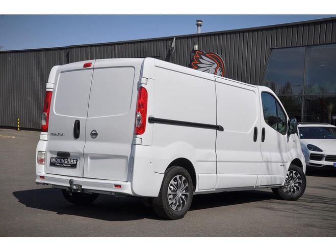 Nissan Primastar L2H1 2.9t 2.0 dCi FAP - 115 BVR6 Euro 5  Blanc de 2011