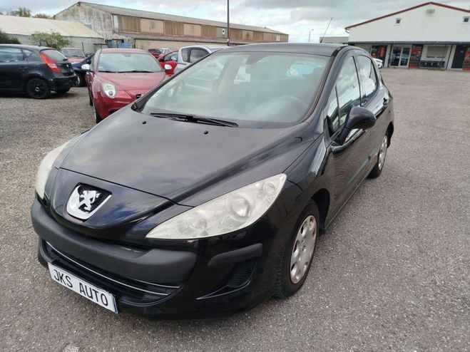 Peugeot 308 5 Portes 1.6 HDi 16V 90 cv Noir de 2010
