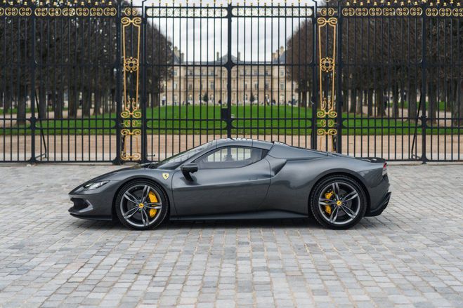 Ferrari 296 GTS *Low mileage* Grigio Silverstone M�tallis� de 2024