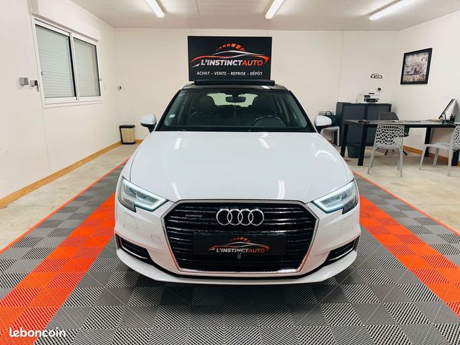 Audi A3 Sportback 40 TDI 184CH DESIGN LUXE QUATT Blanc de 2017