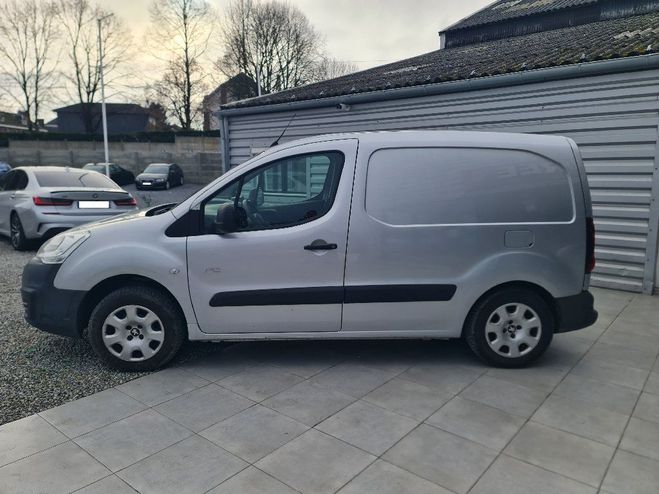 Peugeot Partner FOURGON 1.6L HDI 100 CV * REPRISE POSSIB Gris Clair de 2017