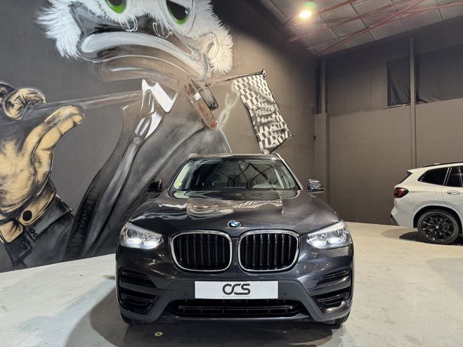 BMW X3 sDrive18d 150ch Business Design Attelage Gris Clair de 2021