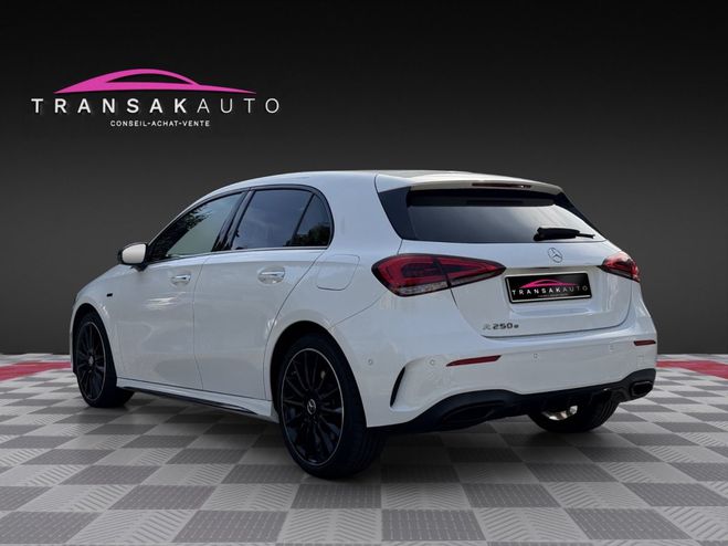 Mercedes Classe A 250 e 8G-DCT AMG Line - Suivi Complet -  Blanc de 2020